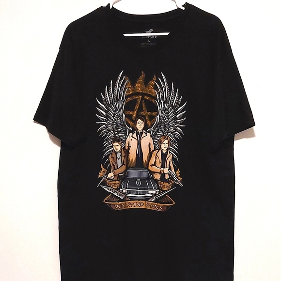 🔥 Supernatural TeeFury Men's Black Short Sleeved Graphic T-shirt EUC Siz - Picture 2 of 4